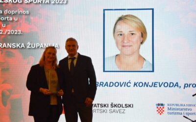Vrijedna nagrada za doprinos školskom sportu našoj učiteljici Mileni